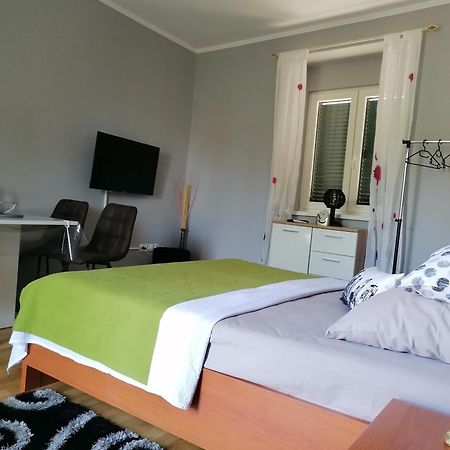 Villa Juni Криквеница Екстериор снимка