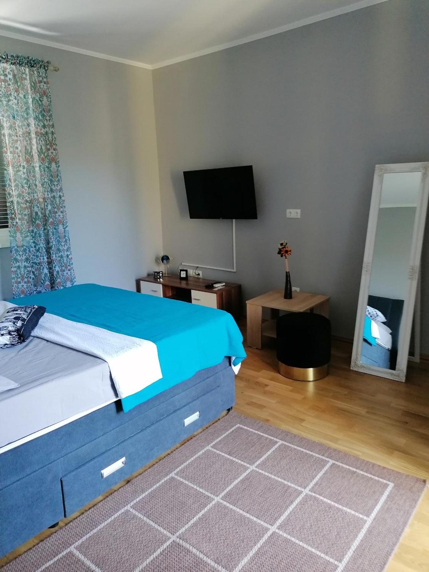 Villa Juni Криквеница Екстериор снимка